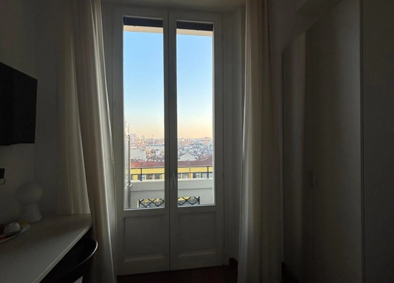 Enjoy Milano Skyline Hotel