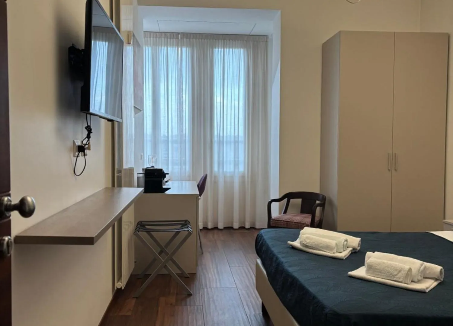 Hotel Enjoy Milano Skyline 2*, Mailand Italien